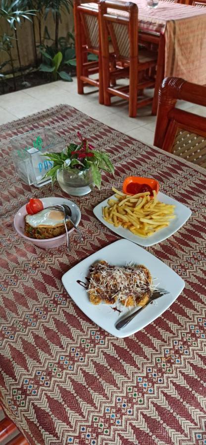 לינה וארוחת בוקר סנגיגי Mama Bella'S Retreat מראה חיצוני תמונה